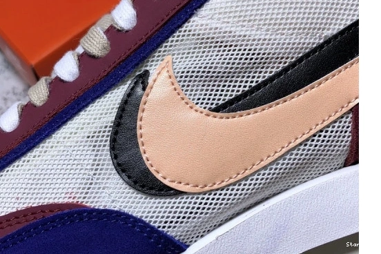 White Nike sacai Waffle BV0073-700 Blue LD 1114